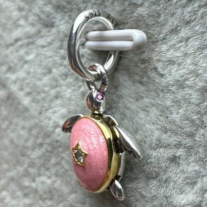Charm Colgante Tortuga Rosa