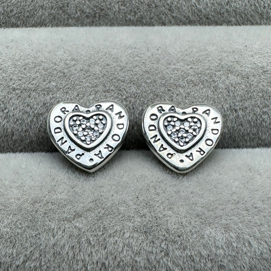 Aretes Corazón Logotipo