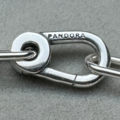 Brazalete Eslabones Y Bolitas Pandora Vista Del Grabado Del Broche