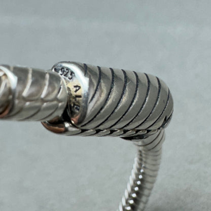 Brazalete Flexible Cierre Deslizante Imán Pandora Vista Del Broche