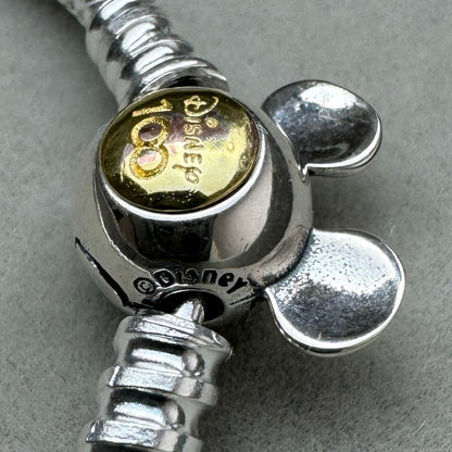Brazalete Flexible Cierre Mickey 100 Años Disney Vista Del Costado Del Broche