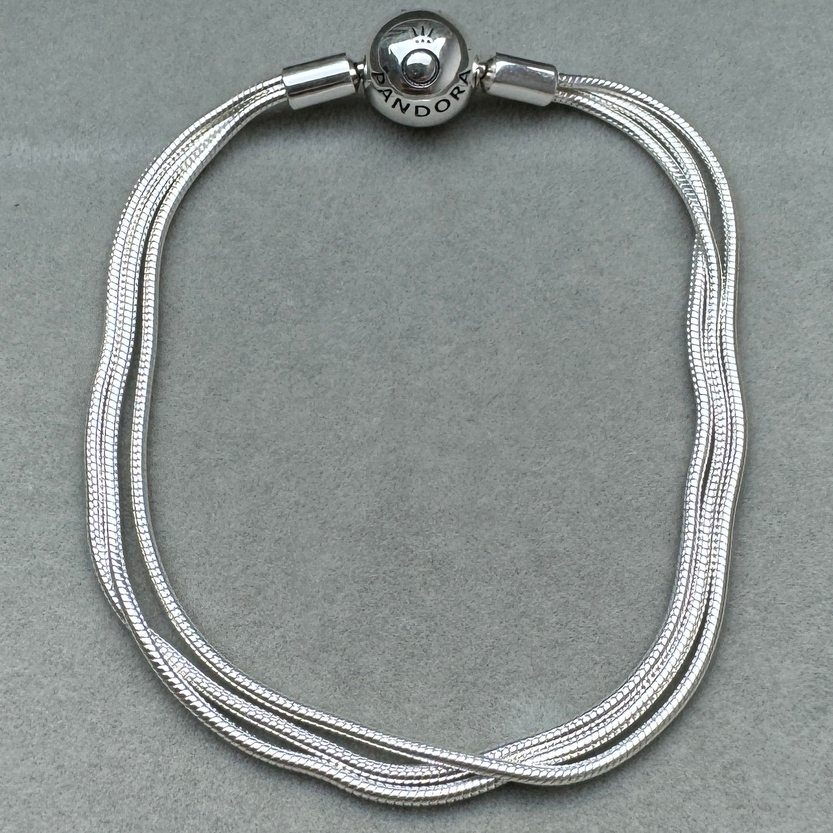 Brazalete Multi Serpiente Pandora Vista Frontal