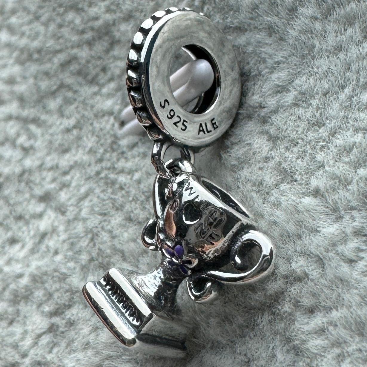 Charm Colgante Trofeo