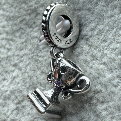 Charm Colgante Trofeo