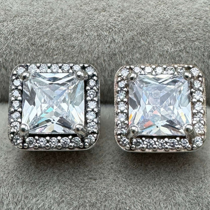 Aretes De Botón Cuadrados Con Halo Brillante