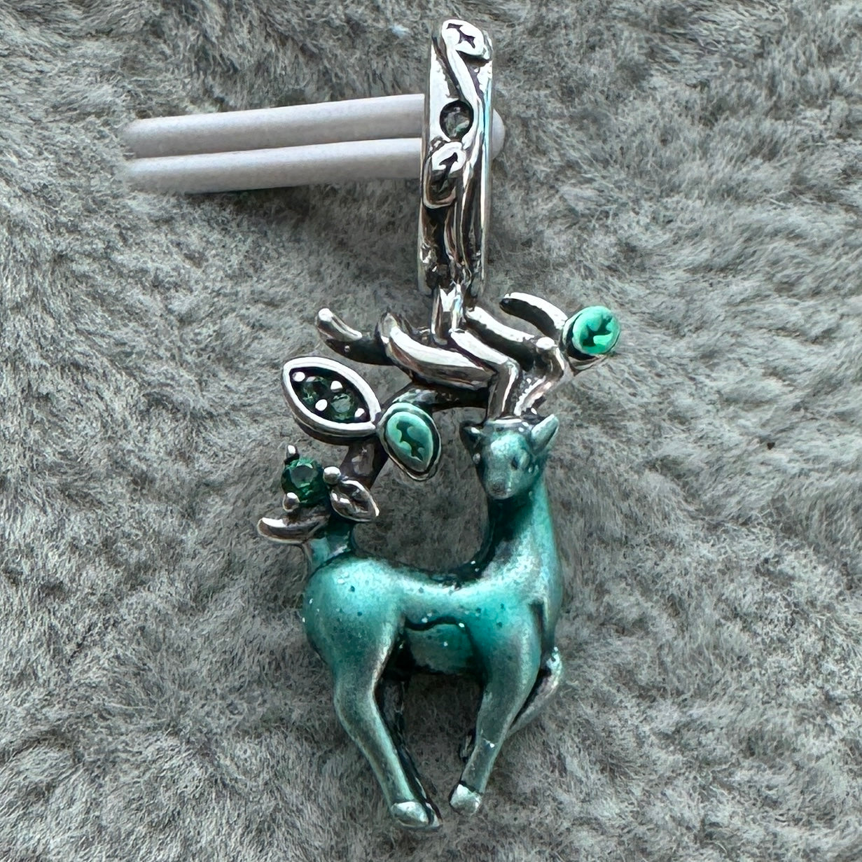 Charm Venado Que Brilla En La Oscuridad