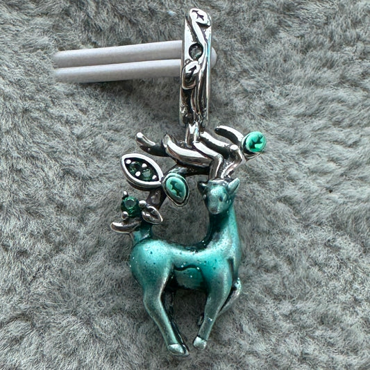 Charm Venado Que Brilla En La Oscuridad