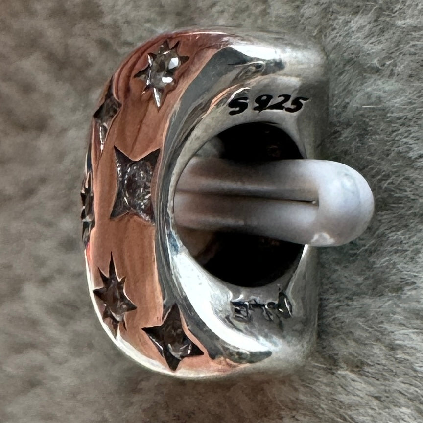 Charm Luna Brillante