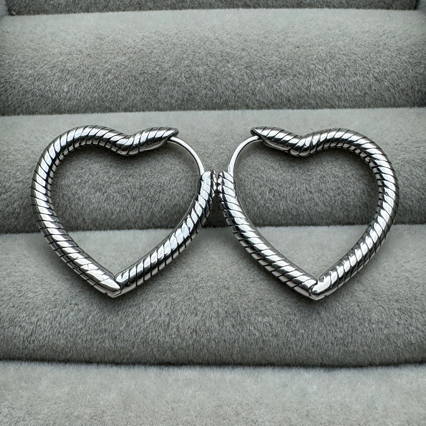 Aretes Corazón Grande