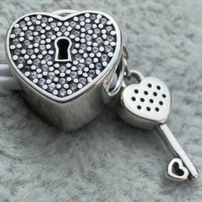 Charm Corazón Y Llave Brillante