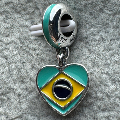 Charm Colgante Corazón Bandera De Brasil