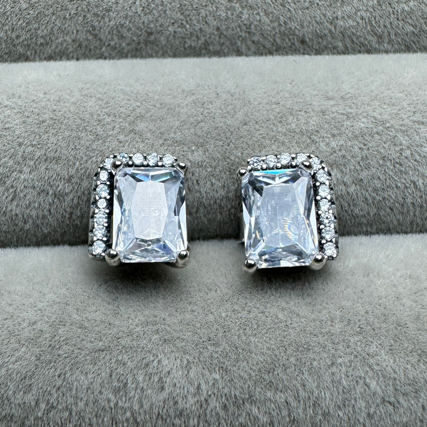 Aretes Rectangulares Brillantes