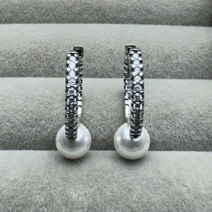 Aretes De Aro Perla Cultivada De Agua Dulce Tratada Y Pavé