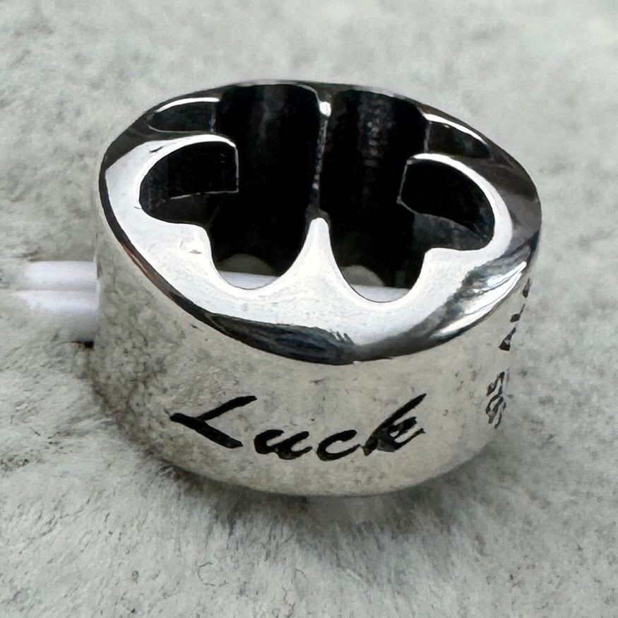 Charm Redondo Trébol