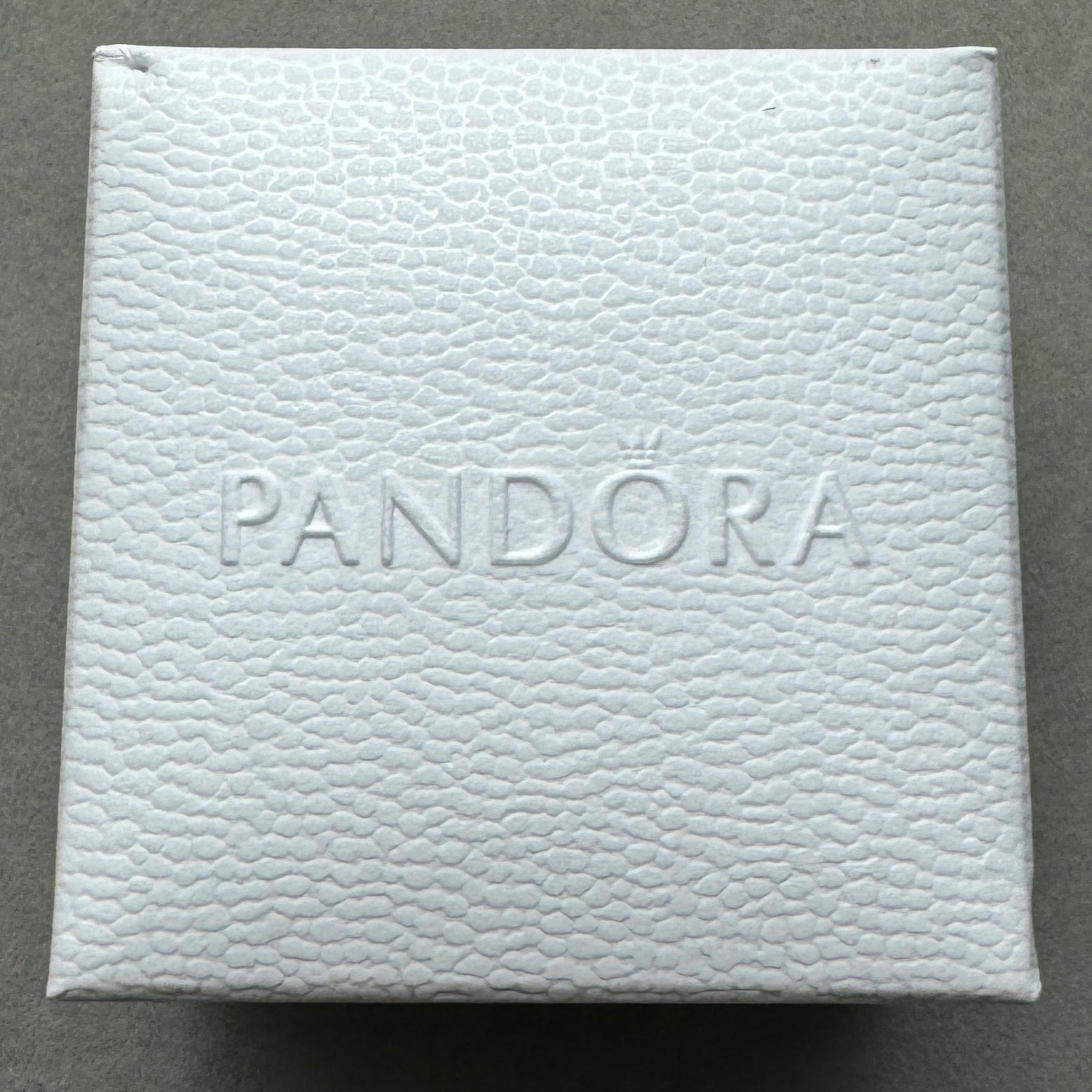 Caja Para Anillo Pandora Vista Frontal