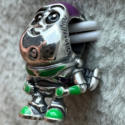 Charm Buzz Lightyear Toy Story Disney Pandora Vista Del Costado