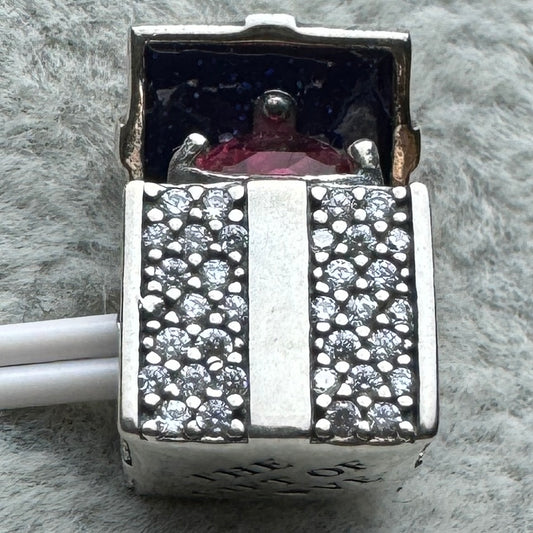 Charm Caja De Regalo Brillante Pandora 1