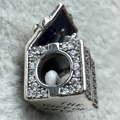 Charm Caja De Regalo Brillante Pandora 4