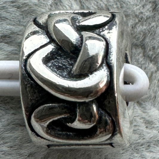 Charm Clip De Seguridad Corazones Entrelazados Pandora Vista Frontal