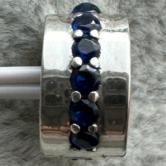 Charm Clip De Seguridad Fila Pavé Azul Pandora Vista Frontal