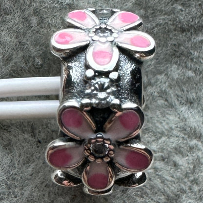 Charm Clip De Seguridad Flores Rosas Brillantes Pandora Vista Frontal