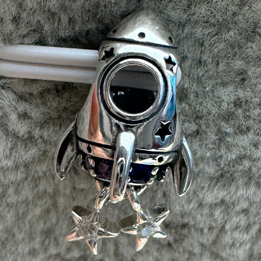 Charm Cohete Pandora Vista Frontal