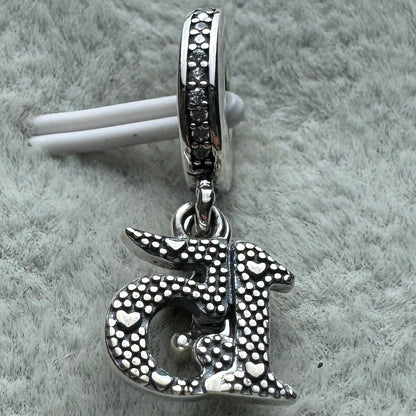 Charm Colgante 15 Años Pandora Vista Desde Atrás