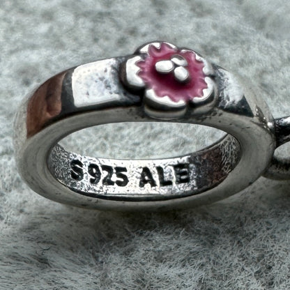 Charm Colgante Abanico Con Flores De Cerezo Pandora Vista Del Aro