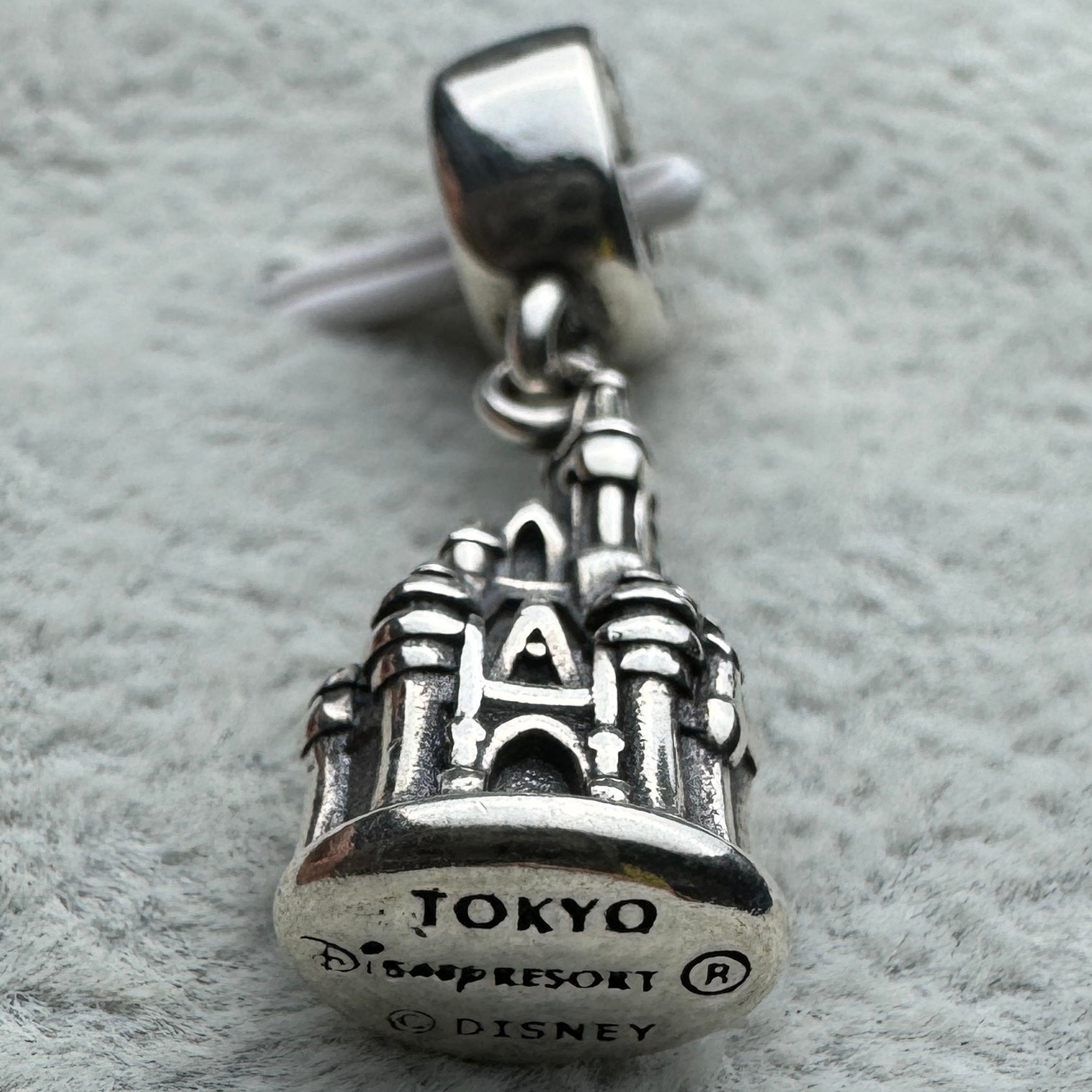 Charm Colgante Castillo De Disney Resort Tokio Pandora Vista Desde Abajo