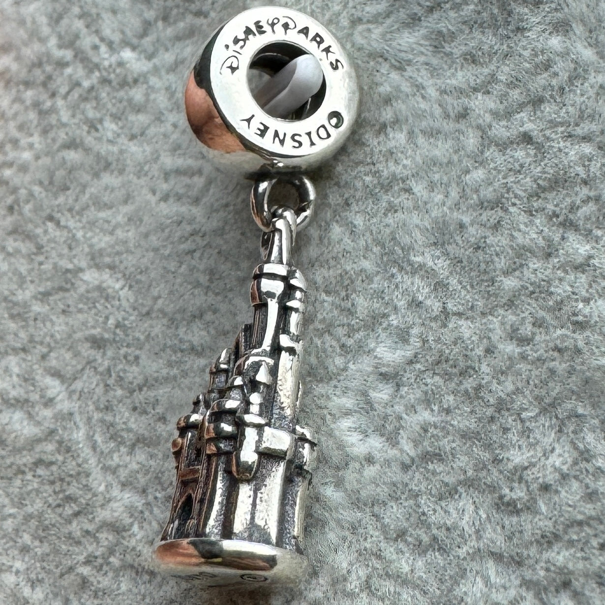 Charm Colgante Castillo De Disney Resort Tokio Pandora Vista Lateral