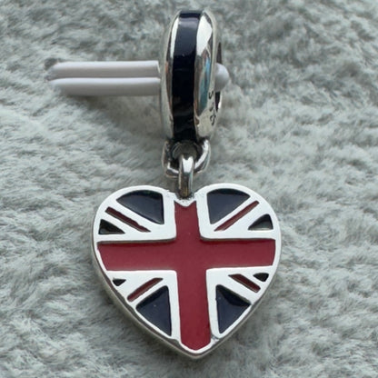 Charm Colgante Corazón Bandera De Gran Bretaña Pandora Vista Frontal