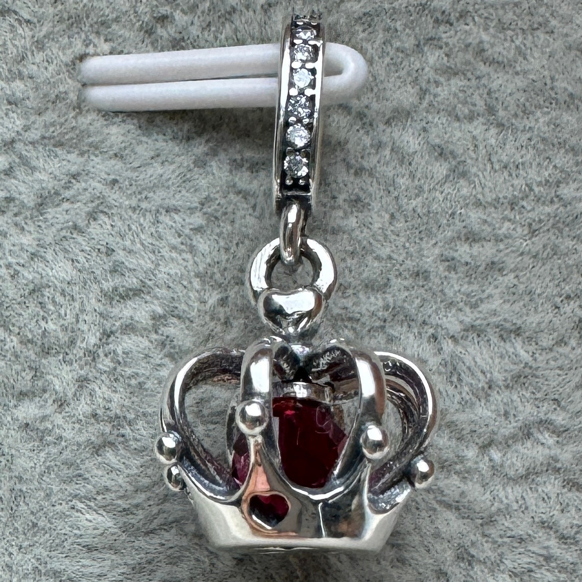 Charm Colgante Corona Pandora Vista Frontal