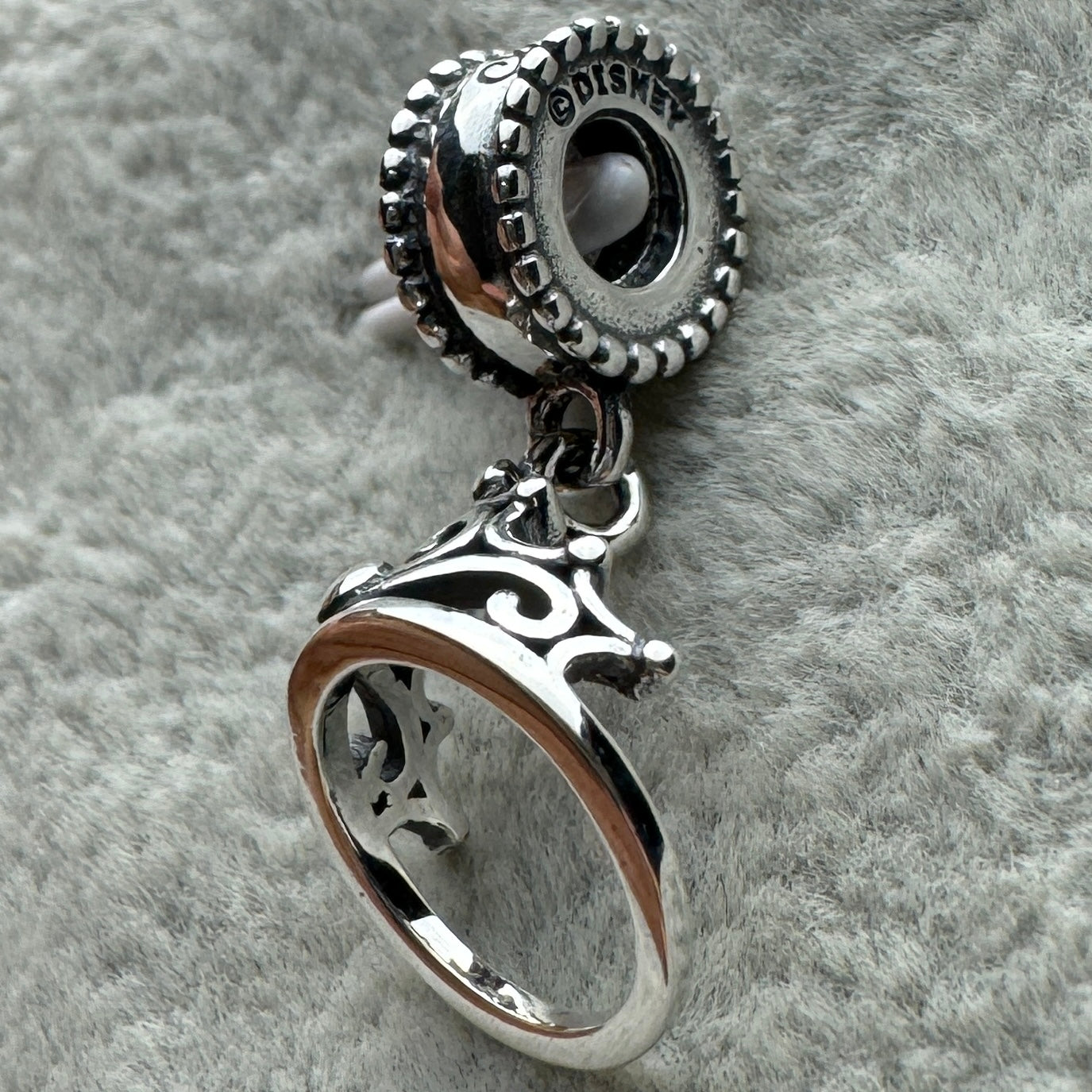 Charm Colgante Corona Princesa Ariel Sirenita Disney Pandora Vista Lateral