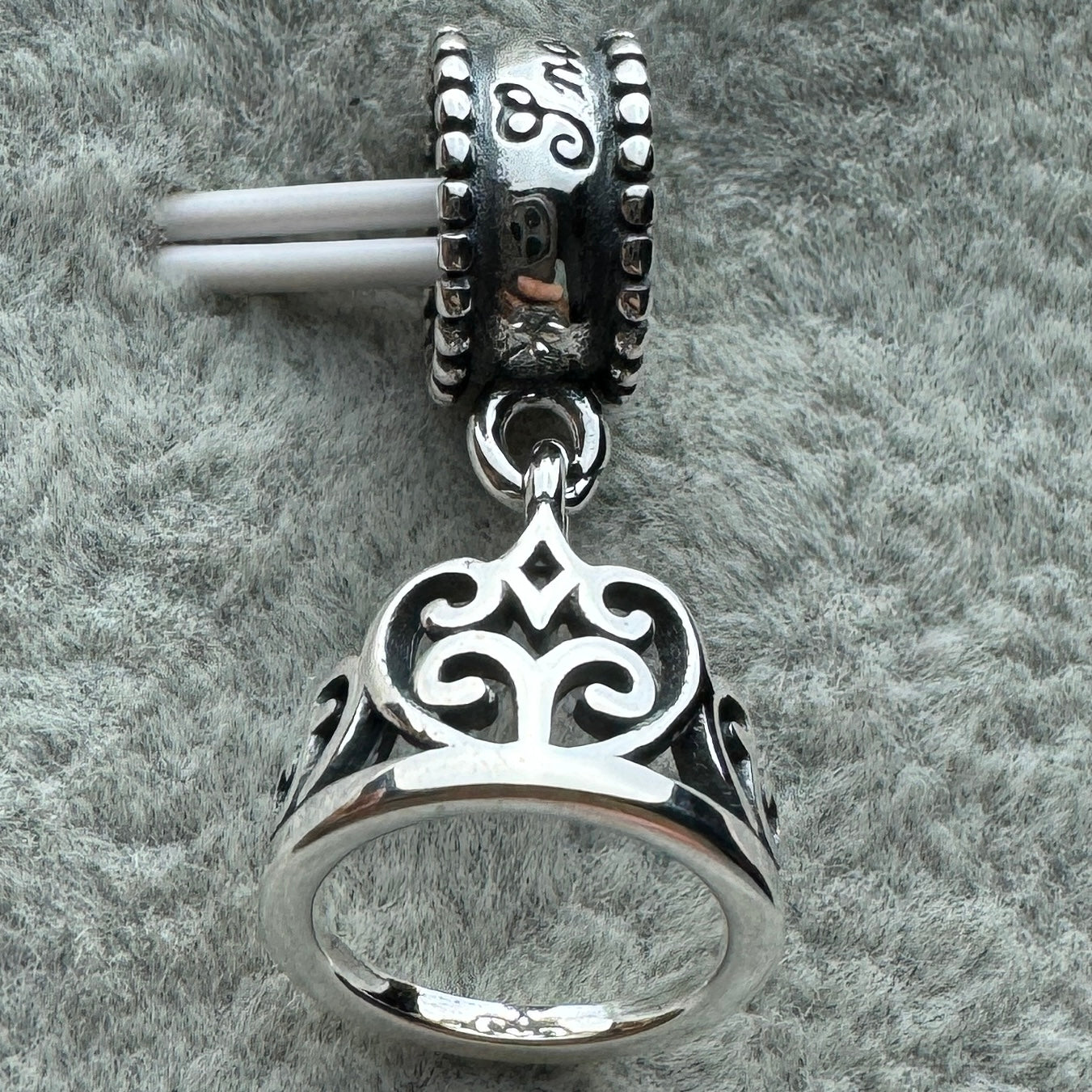 Charm Colgante Corona Princesa Blanca Nieves Pandora 1