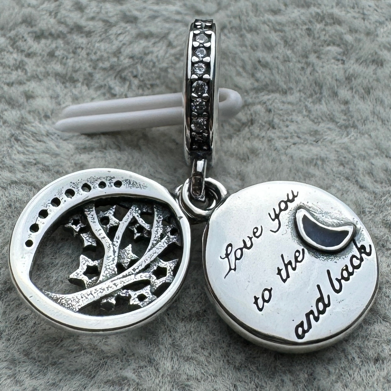 Charm Colgante Doble Árbol, Estrellas Y Luna De La Galaxia Pandora Vista Desde Atrás