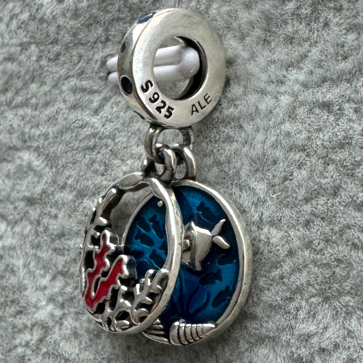Charm Colgante Doble Coral Y Pez Australiano Pandora Vista Lateral