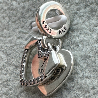 Charm Colgante Doble Corazón Perro I Woof You Pandora Vista Lateral