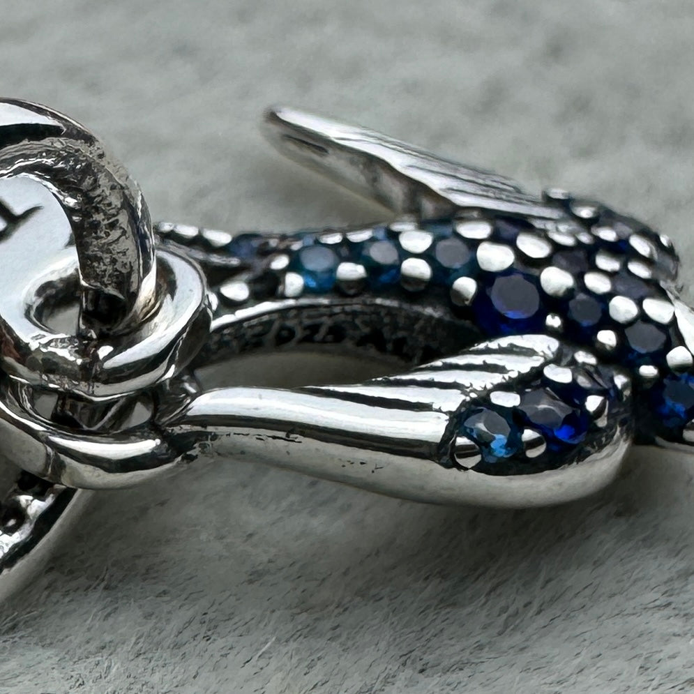 Charm Colgante Doble Golondrina Reluciente Pandora Vista Del Interior