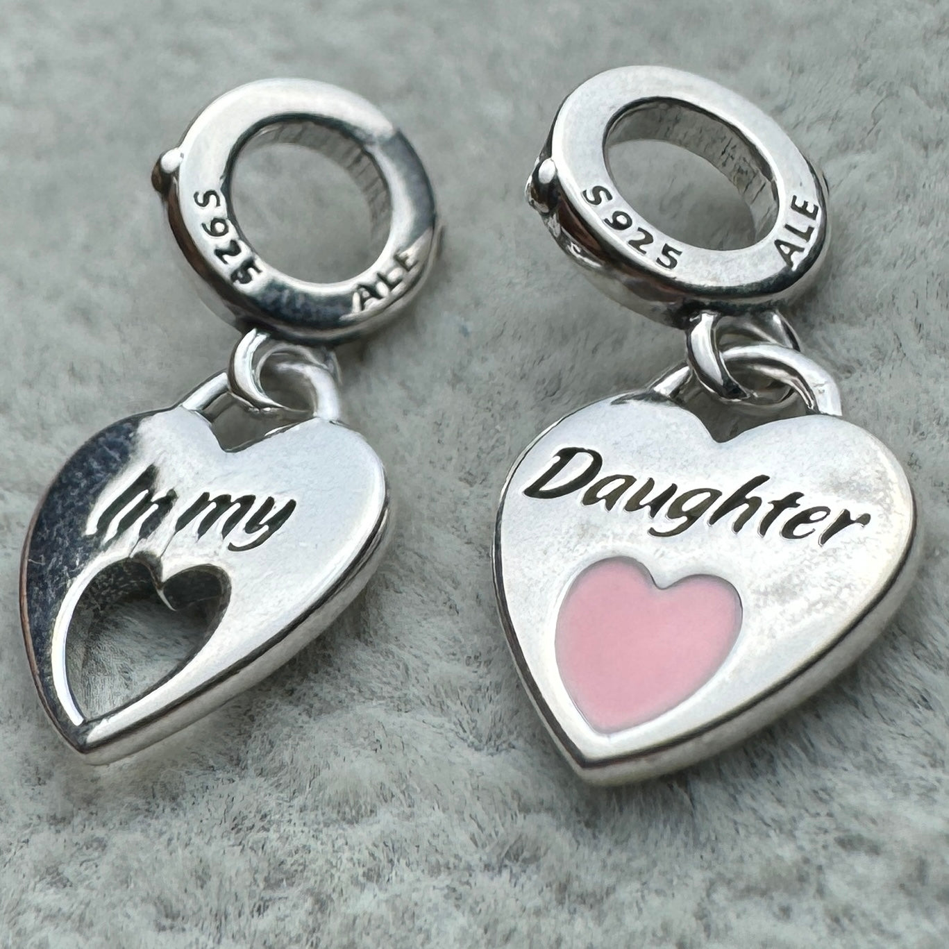 Charm Colgante Doble Madre E Hija Pandora Vista Lateral