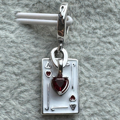 Charm Colgante Doble Reina De Corazones Villanos De Disney Pandora Vista Frontal