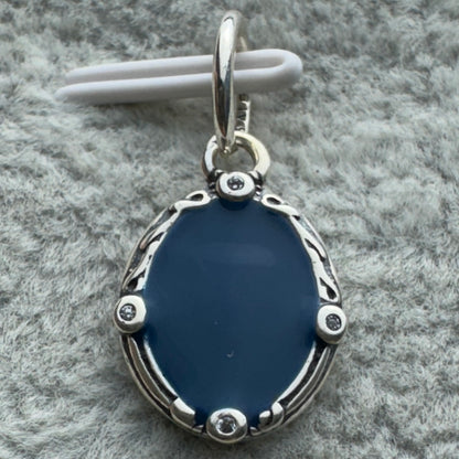 Charm Colgante Espejo Princesa Blanca Nieves Disney Que Cambia De Color Pandora Vista Frontal Azul