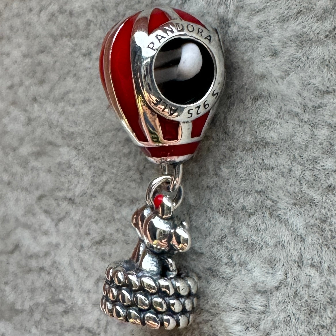 Charm Colgante Globo Mickey Y Minnie Disney Pandora Vista Del Costado