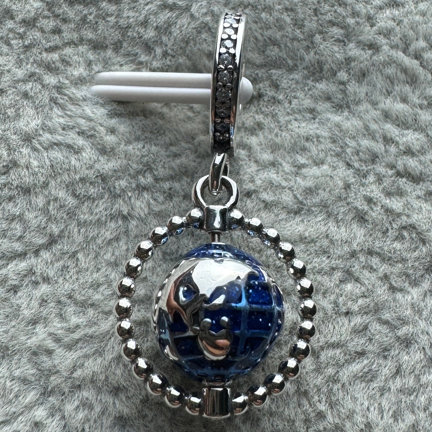 Charm Colgante Globo Terráqueo Giratorio Pandora Vista Desde Atrás