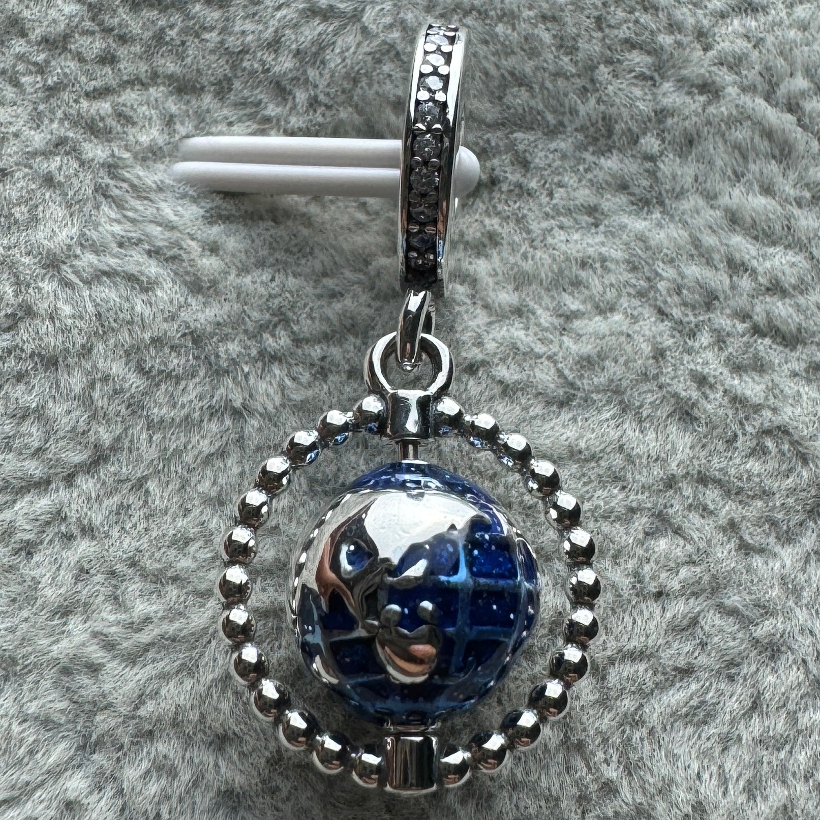 Charm Colgante Globo Terráqueo Giratorio Pandora Vista Desde Atrás
