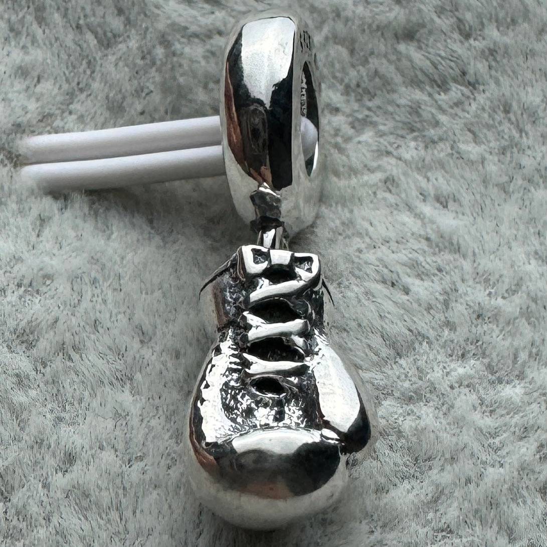 Charm Colgante Guante De Box Pandora Vista Desde Atrás
