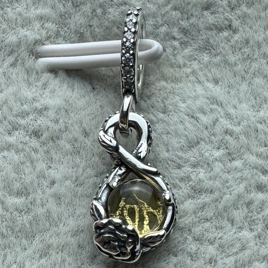 Charm Colgante Infinito Y Rosa Princesa Bella Y Bestia Disney Pandora Vista Frontal
