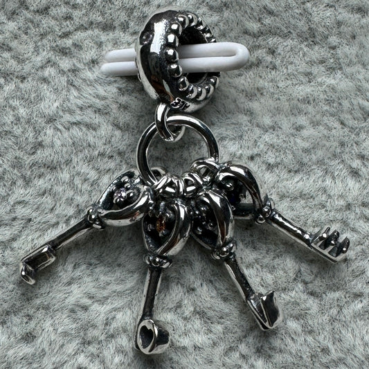 Charm Colgante Llaves Amor Love Pandora Vista Frontal