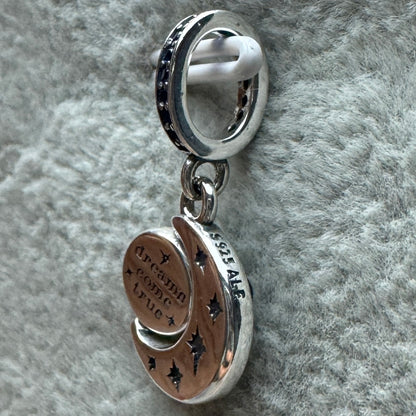 Charm Colgante Luna Y Estrella Azul Giratoria Brillante Pandora Vista Lateral