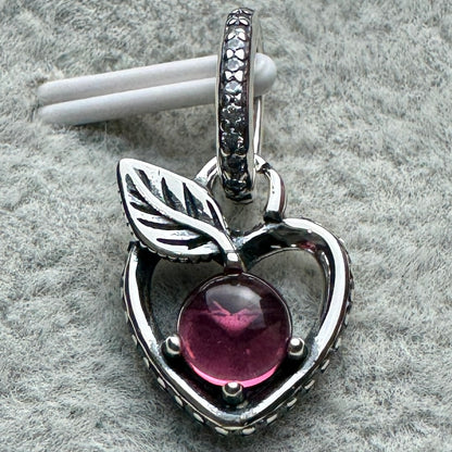 Charm Colgante Manzana Brillante Princesa Blanca Nieves Disney Pandora Vista Frontal