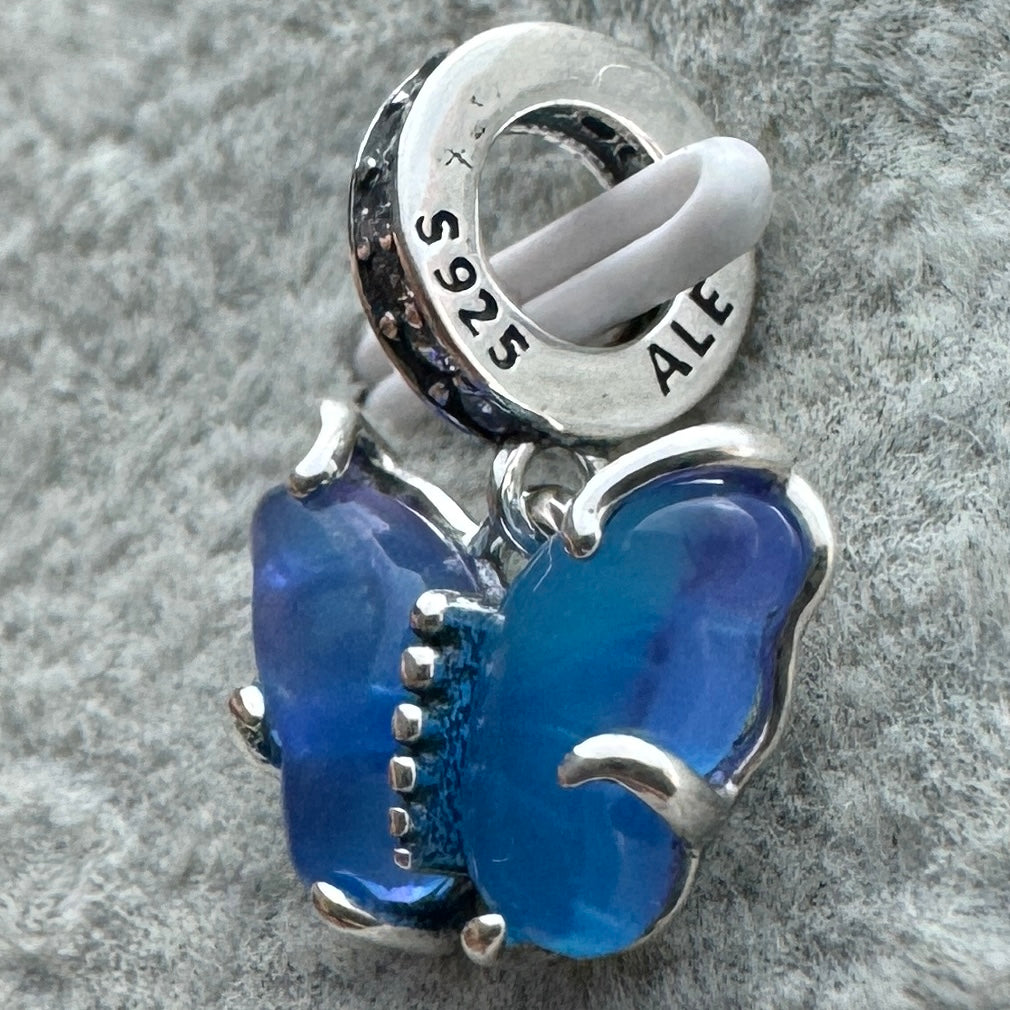 Charm Colgante Mariposa De Cristal De Murano Azul Pandora Vista Lateral